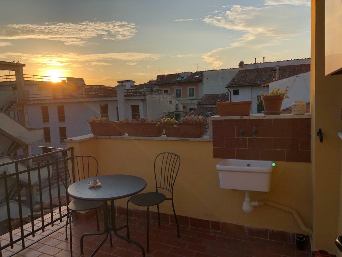 Appartamento Firenze Centro Amorino Con Terrazzo Luaran gambar